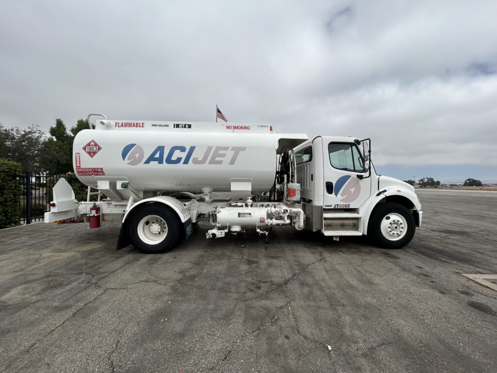 2008 Garsite Jet-A 3,000 Truck