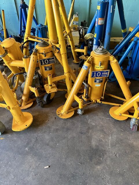 Used/Overhauled Aircraft Jacks for Sale