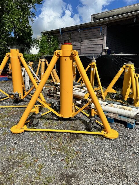 Used/Overhauled Aircraft Jacks for Sale