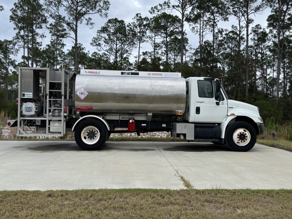 2008 International Navistar 3000 Gallon Jet-A