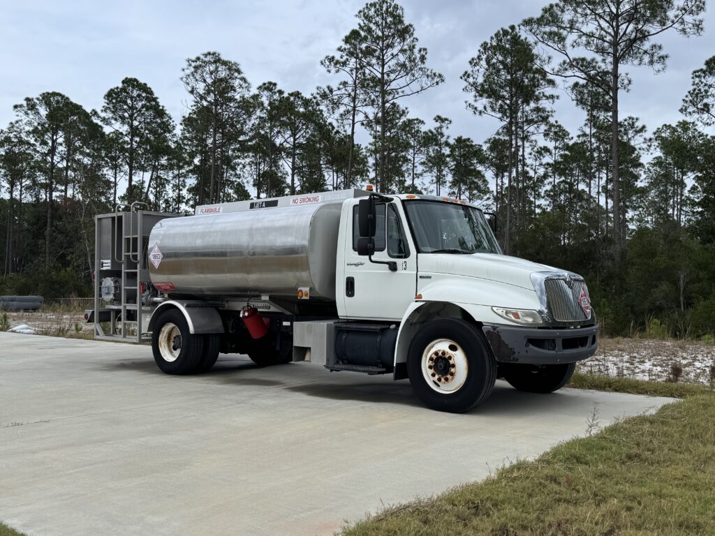 2008 International Navistar 3000 Gallon Jet-A