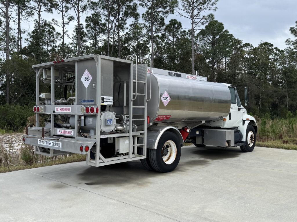 2008 International Navistar 3000 Gallon Jet-A